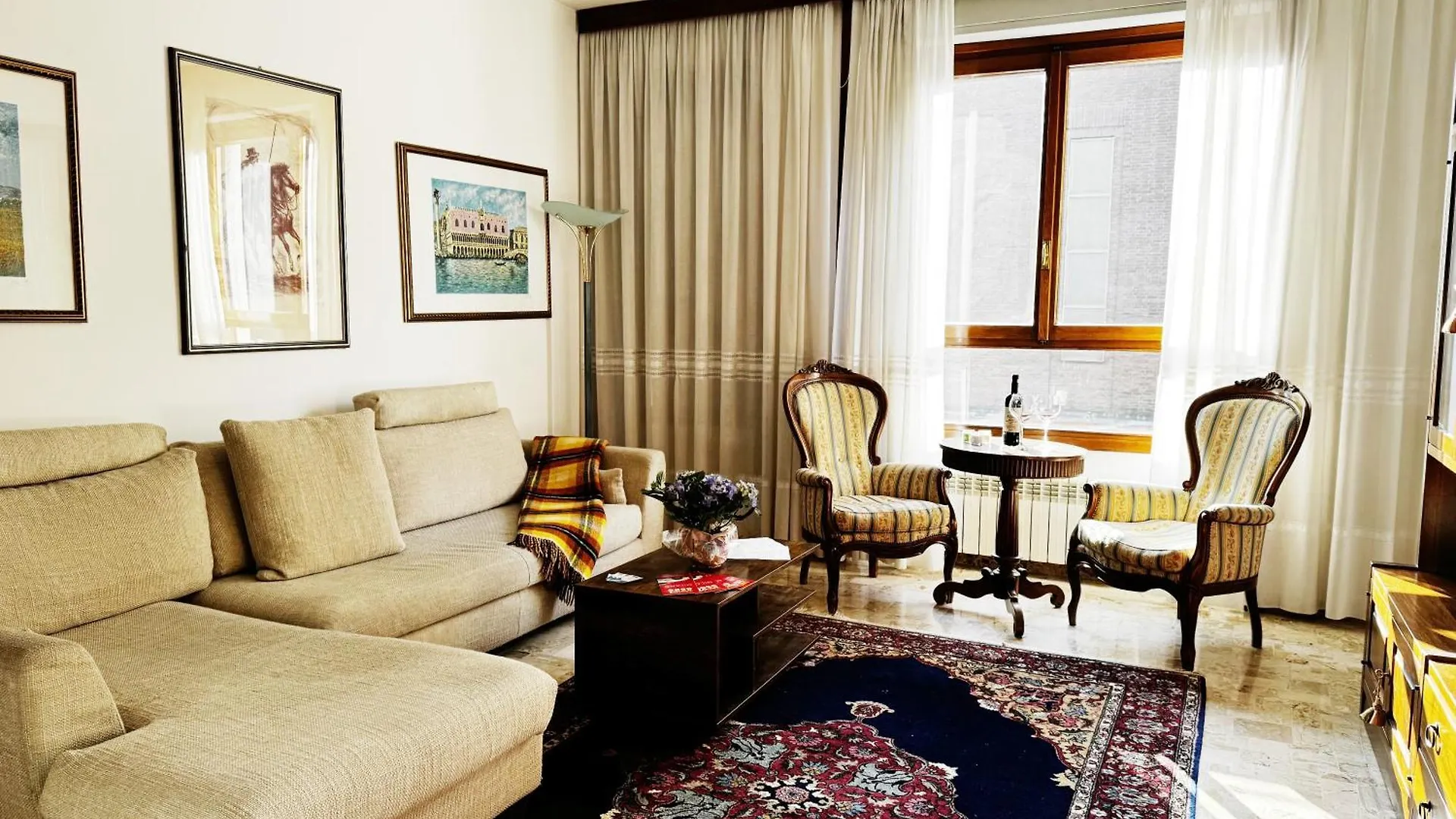 شقة Casa Kolbe 8 , Milano Centro M4