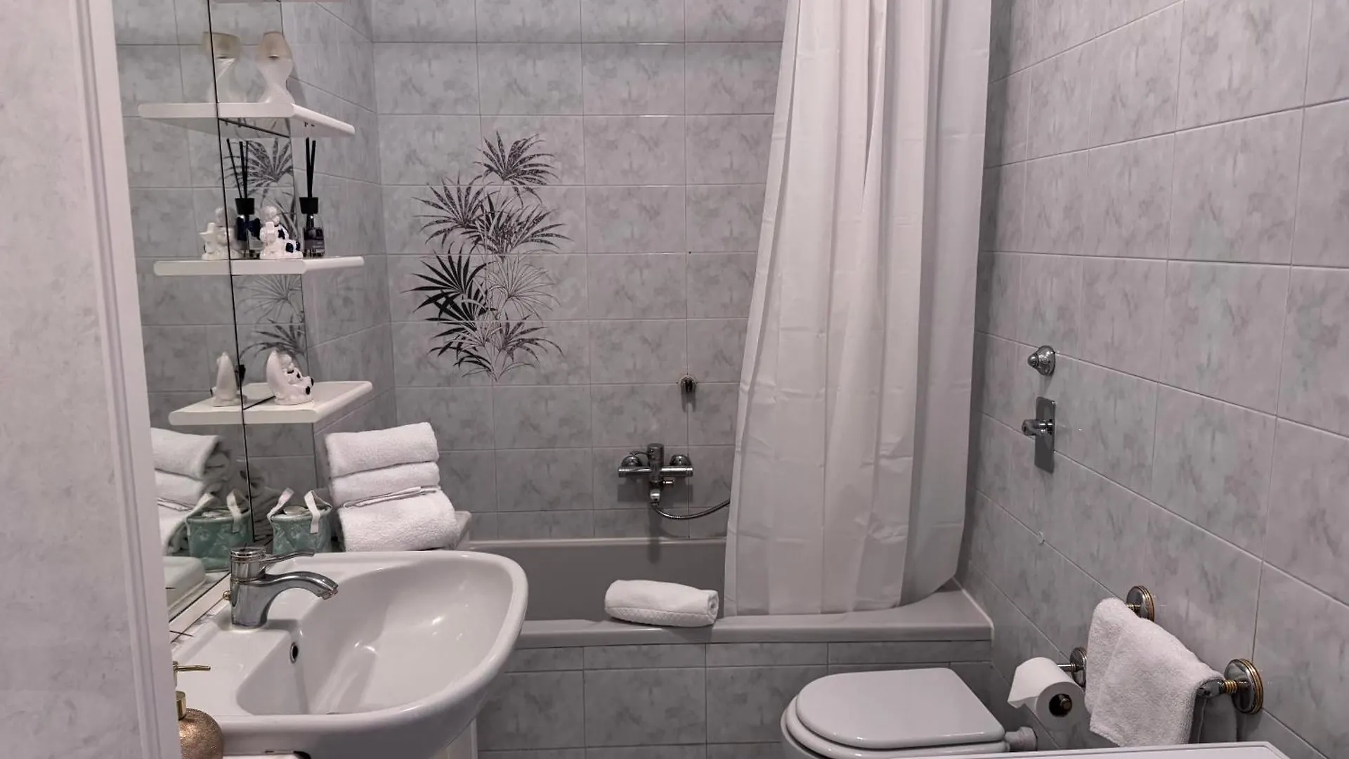 شقة Casa Kolbe 8 , Milano Centro M4 0*, ميلان