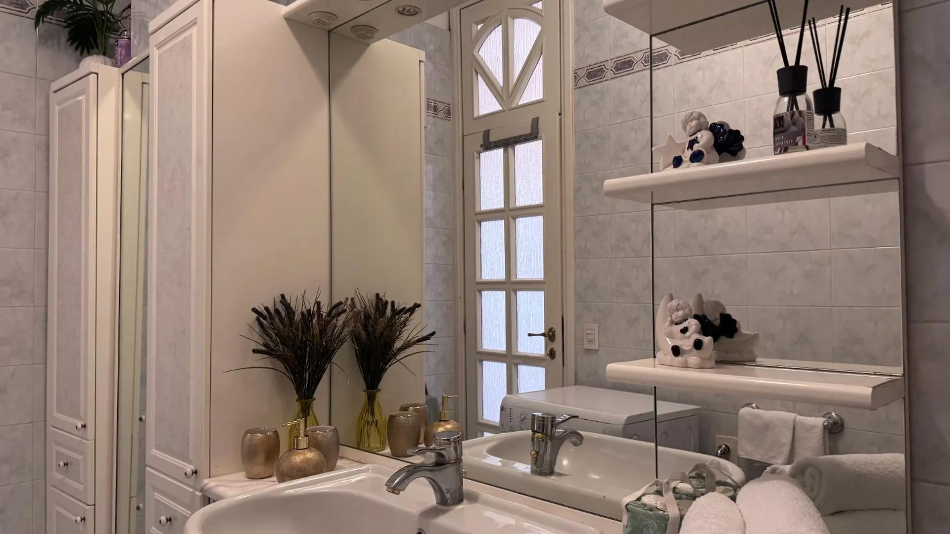 شقة Casa Kolbe 8 , Milano Centro M4