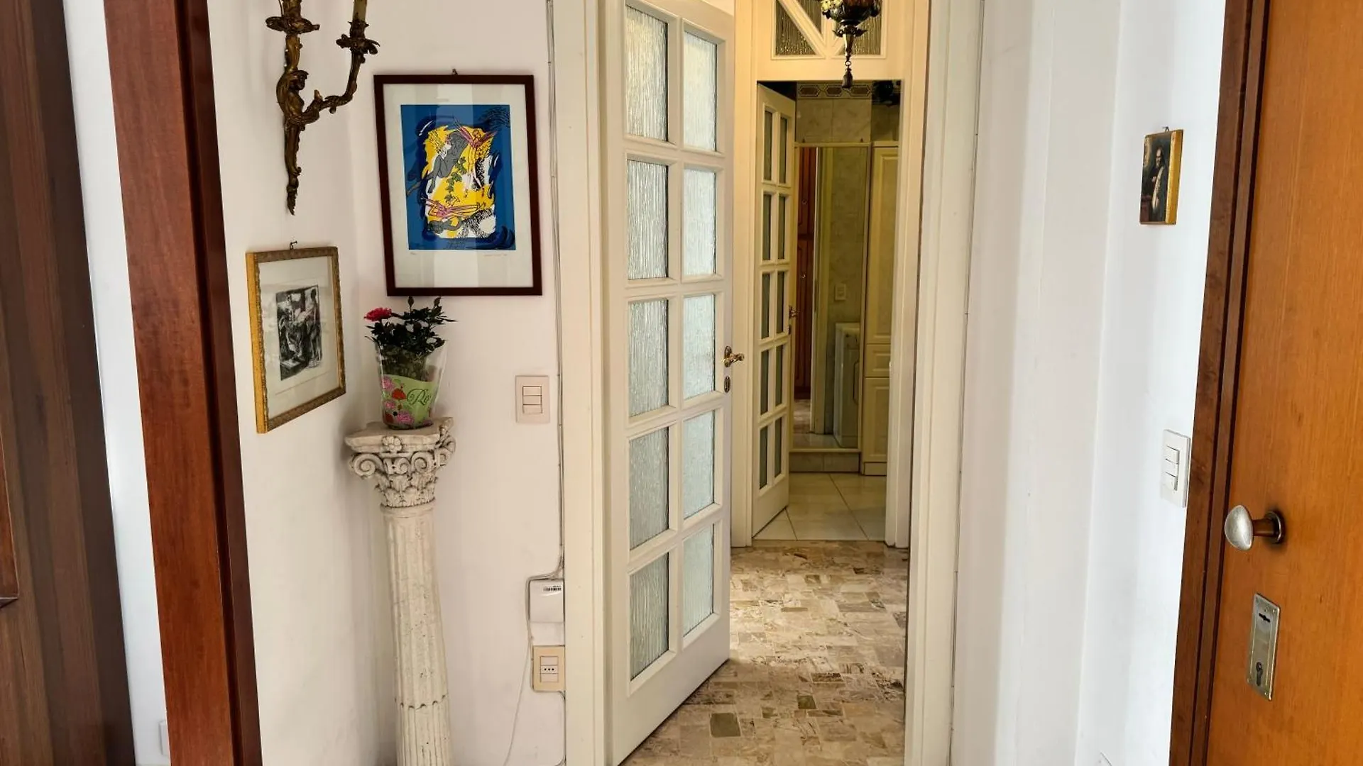 شقة Casa Kolbe 8 , Milano Centro M4  ميلان